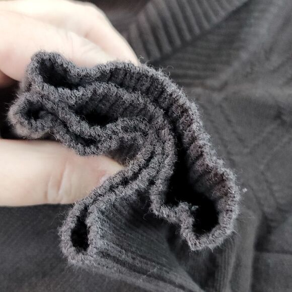Men's Perry Ellis Brown Sweater! - Picture 9 of 10